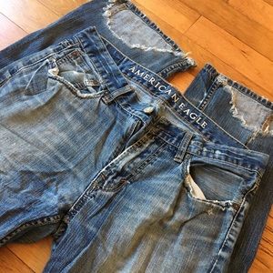 American Eagle 32/34 Low Rise Boot Cut Jeans!!!